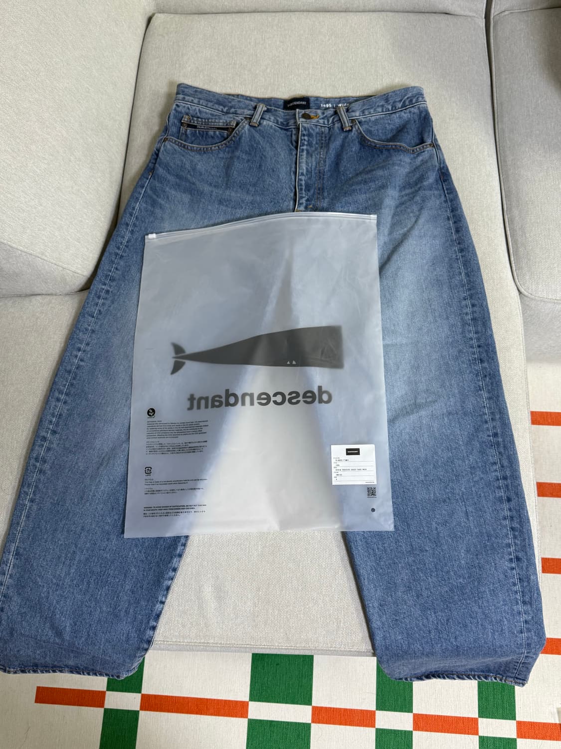 디센던트 26ss 1995 데님 팬츠 4사이즈 연청 상품이미지4