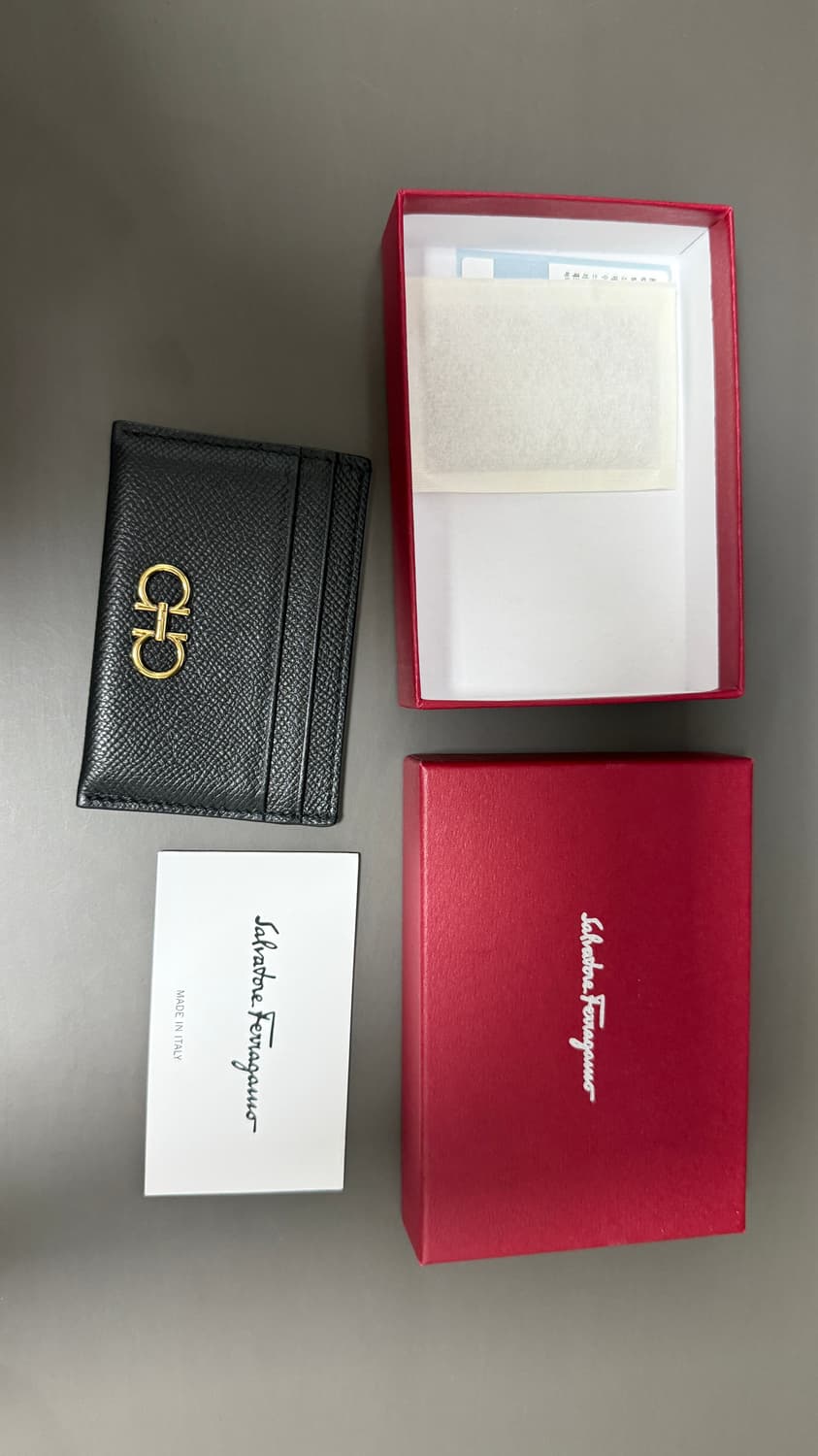 페라가모 카드지갑 상품이미지1