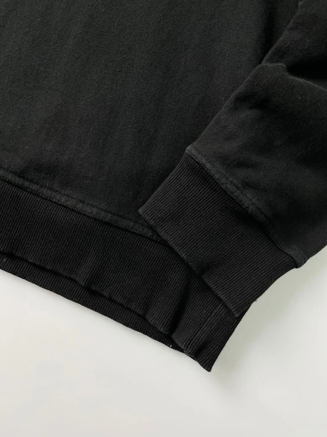 우영미 20FW 플라워 백로고 스웨트셔츠 PN3448 상품이미지4