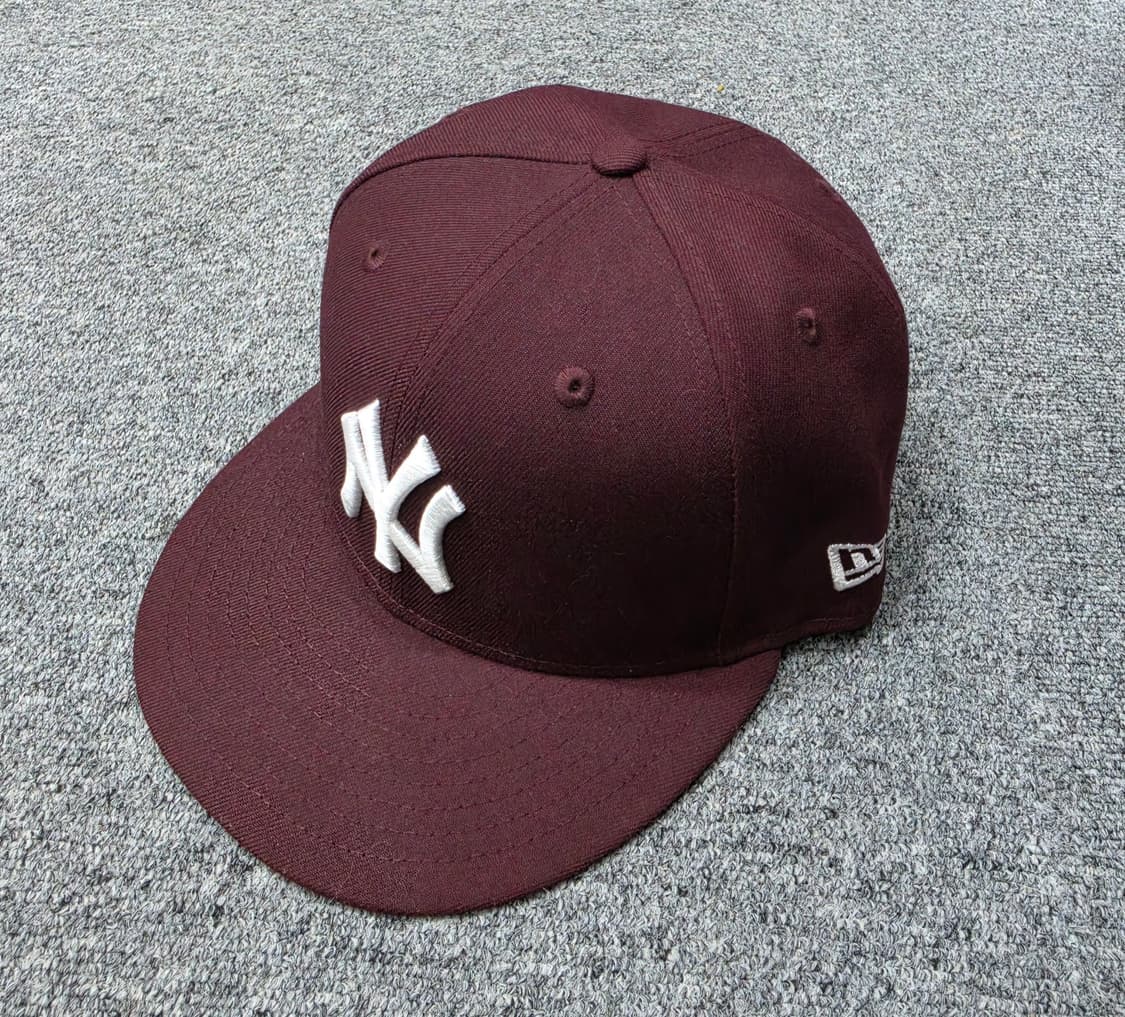 뉴에라 뉴욕 양키즈 59FIFTY 마룬컬러 스냅백 모자 58.7cm 상품이미지1