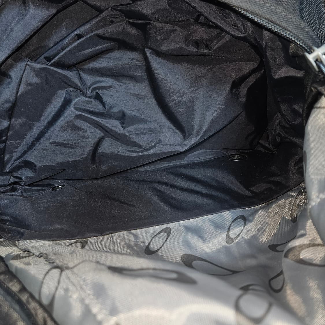 오클리 아이콘로고 테크니컬 백팩 상품이미지5