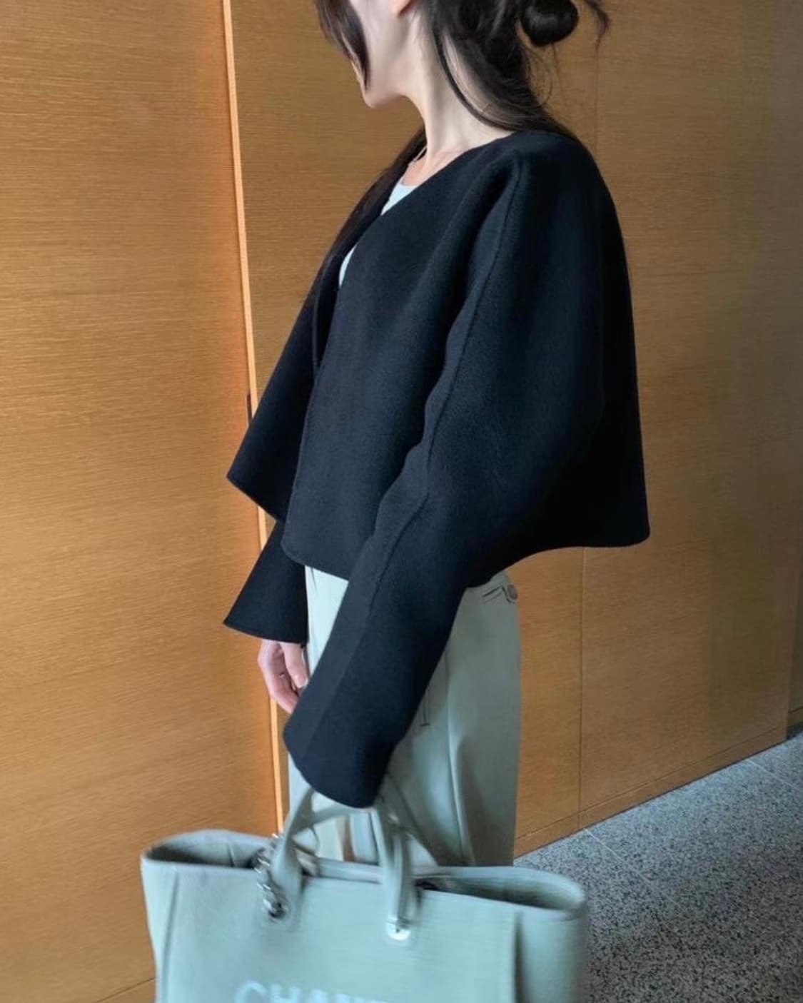 (새상품)포스터 스노우 숏 핸드메이드 코트 상품이미지4