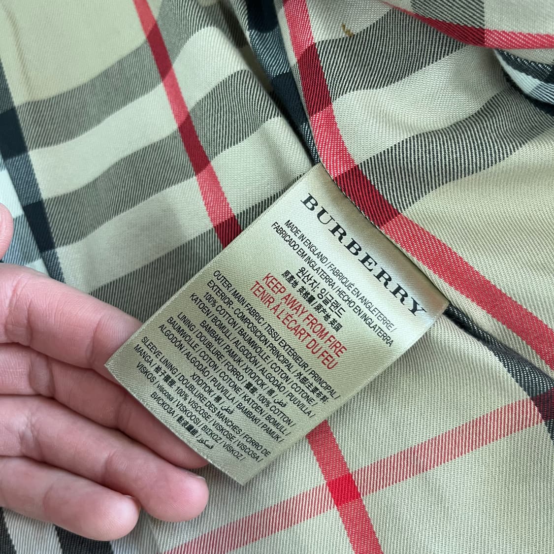 버버리 키즈 샌드링엄 트렌치코트 7y 상품이미지6