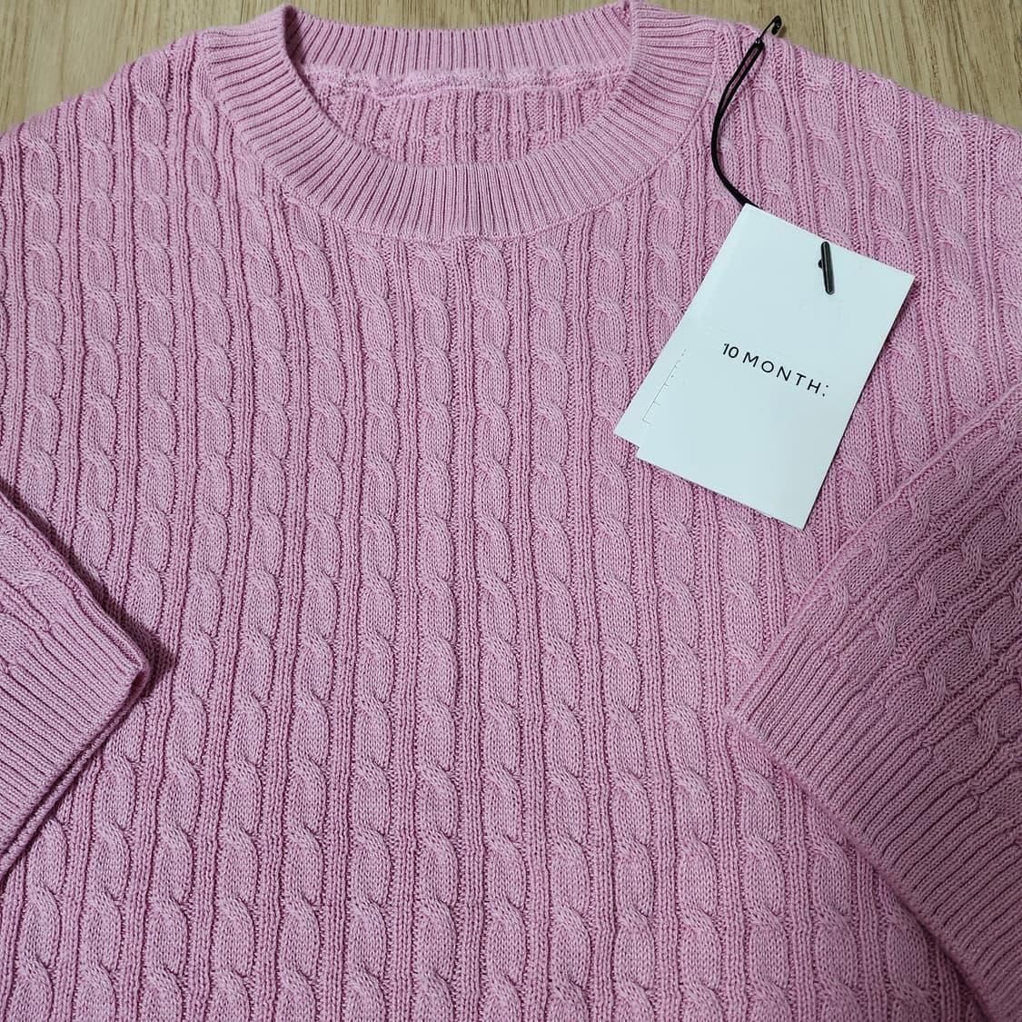 (새상품) 10month 텐먼스 케이블 풀오버 상품이미지3