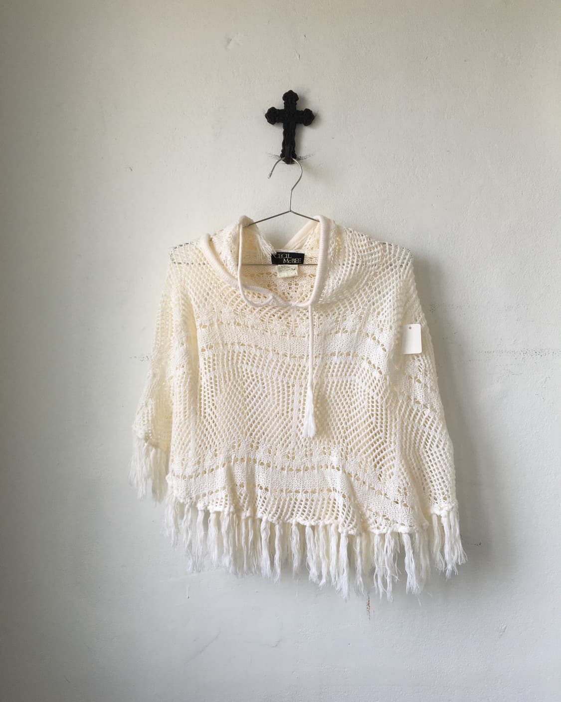 Fringe point hood crochet top 상품이미지2