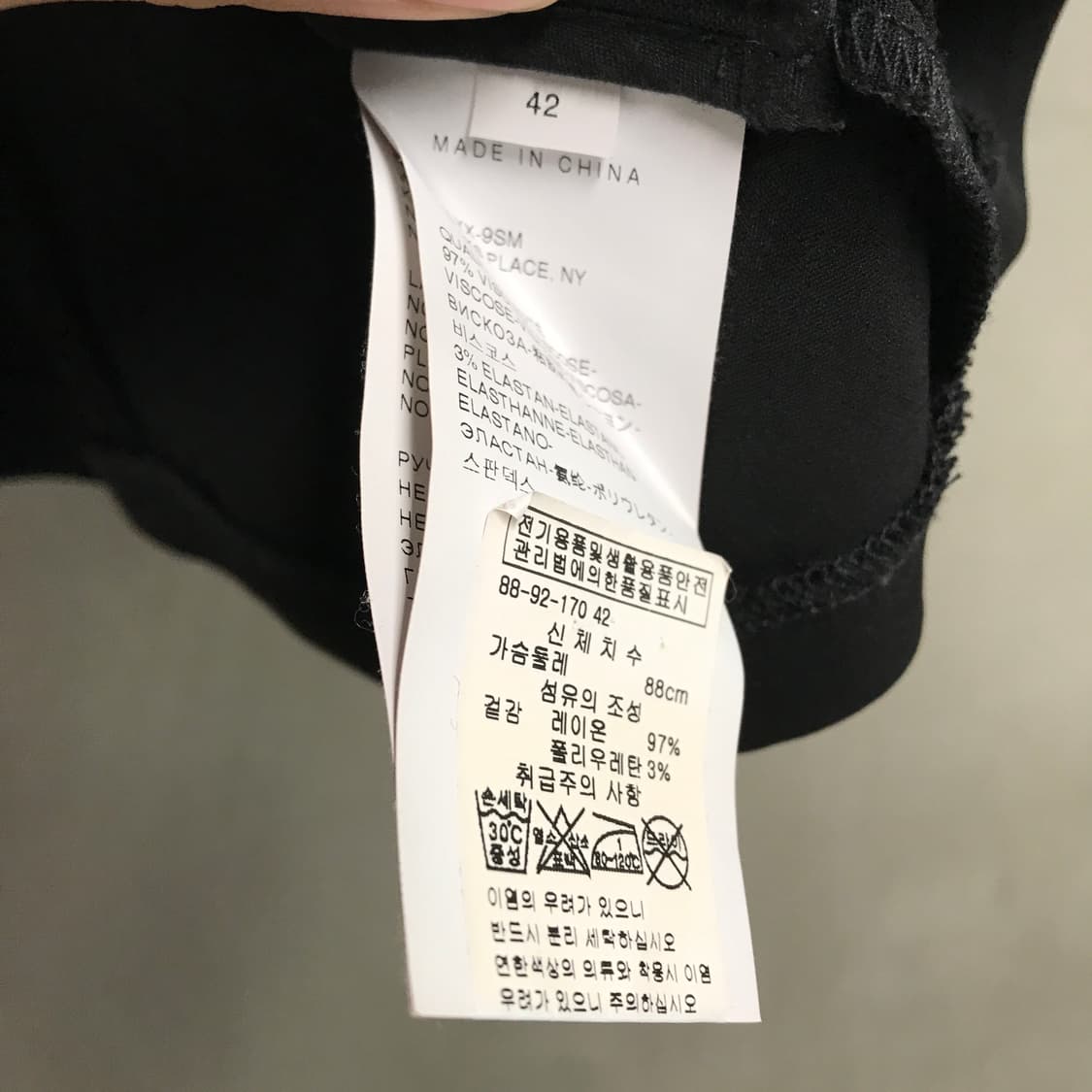 알릭스 슬리브리스 탑 블랙 42(W) 상품이미지6