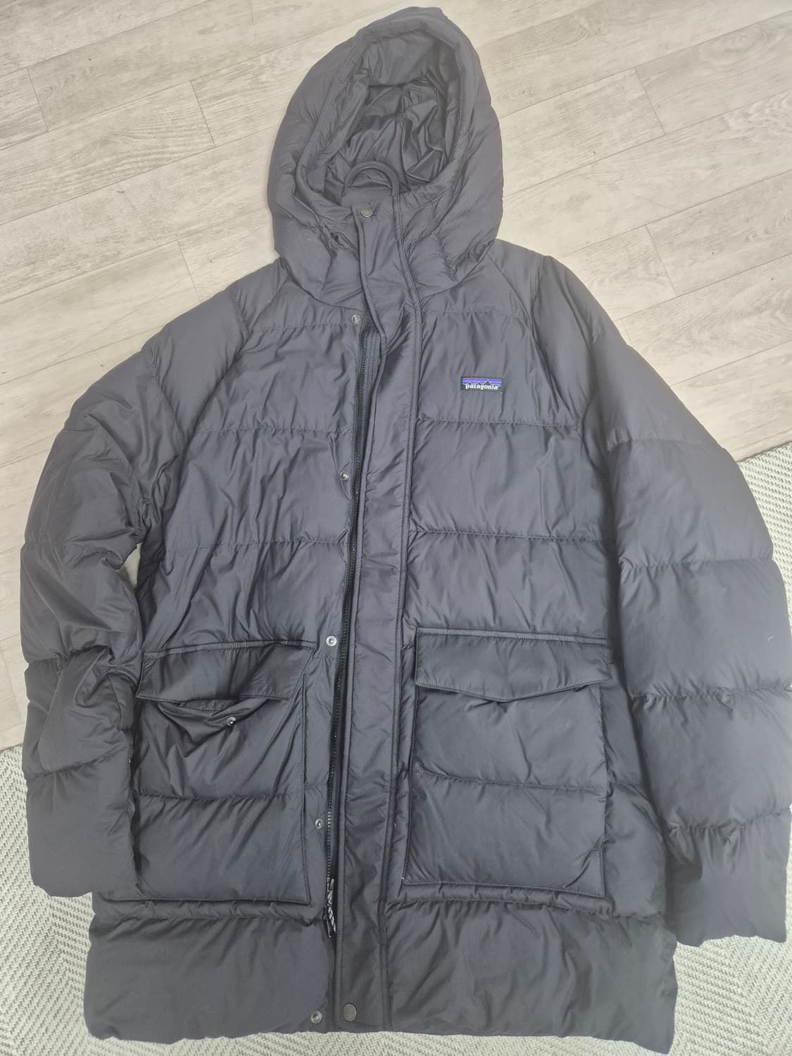 파타고니아 사일런트 파카  L(105) 상품이미지1