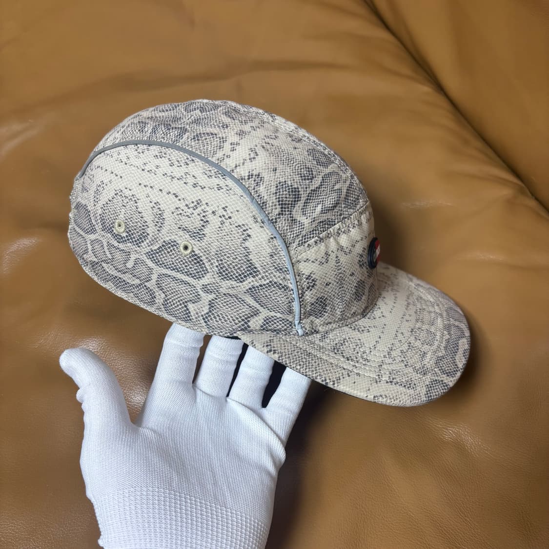 슈프림 나이키 에어맥스 캠프캡 모자 스네이크 스킨 상품이미지3