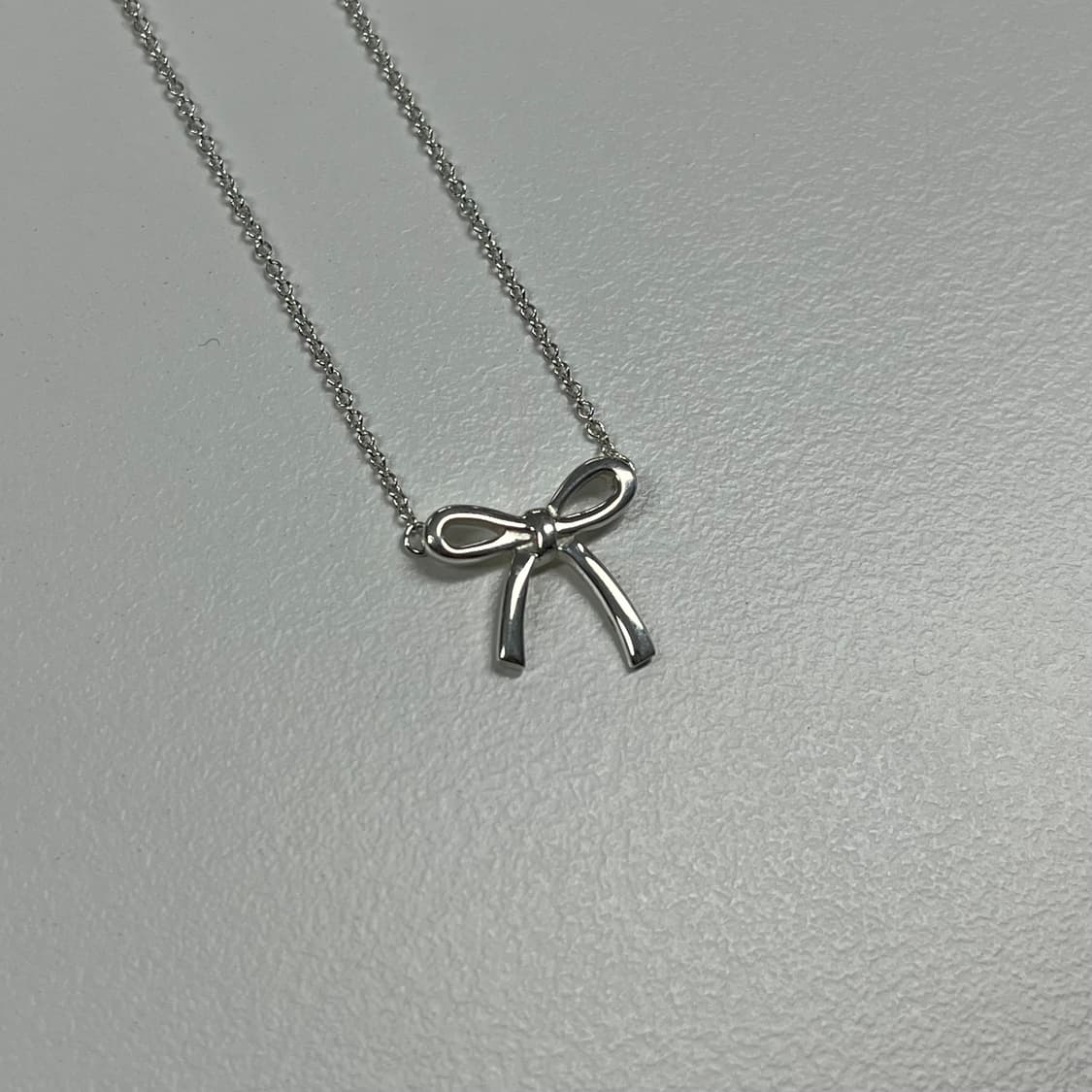 티파니앤코 리본 보우 목걸이 상품이미지1