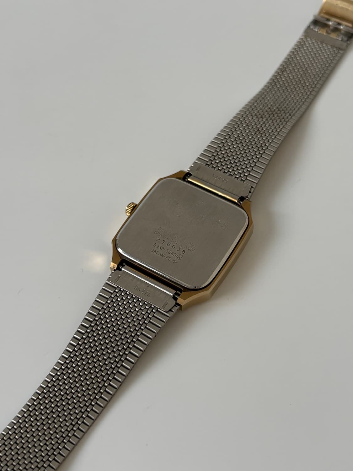 1980s Chariot Texture Gold Square Quartz 상품이미지10