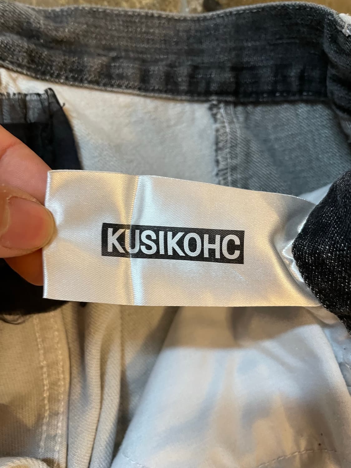 쿠시코그 Kusikohc floral detail jeans 상품이미지6