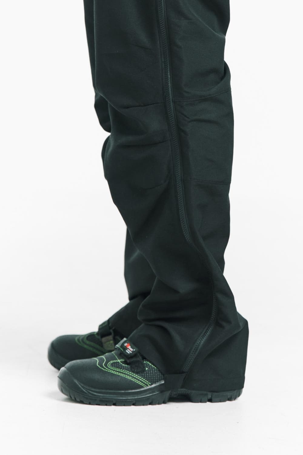 MPa 플라스틱프로덕트 지퍼 다트 팬츠 [차콜] 상품이미지5