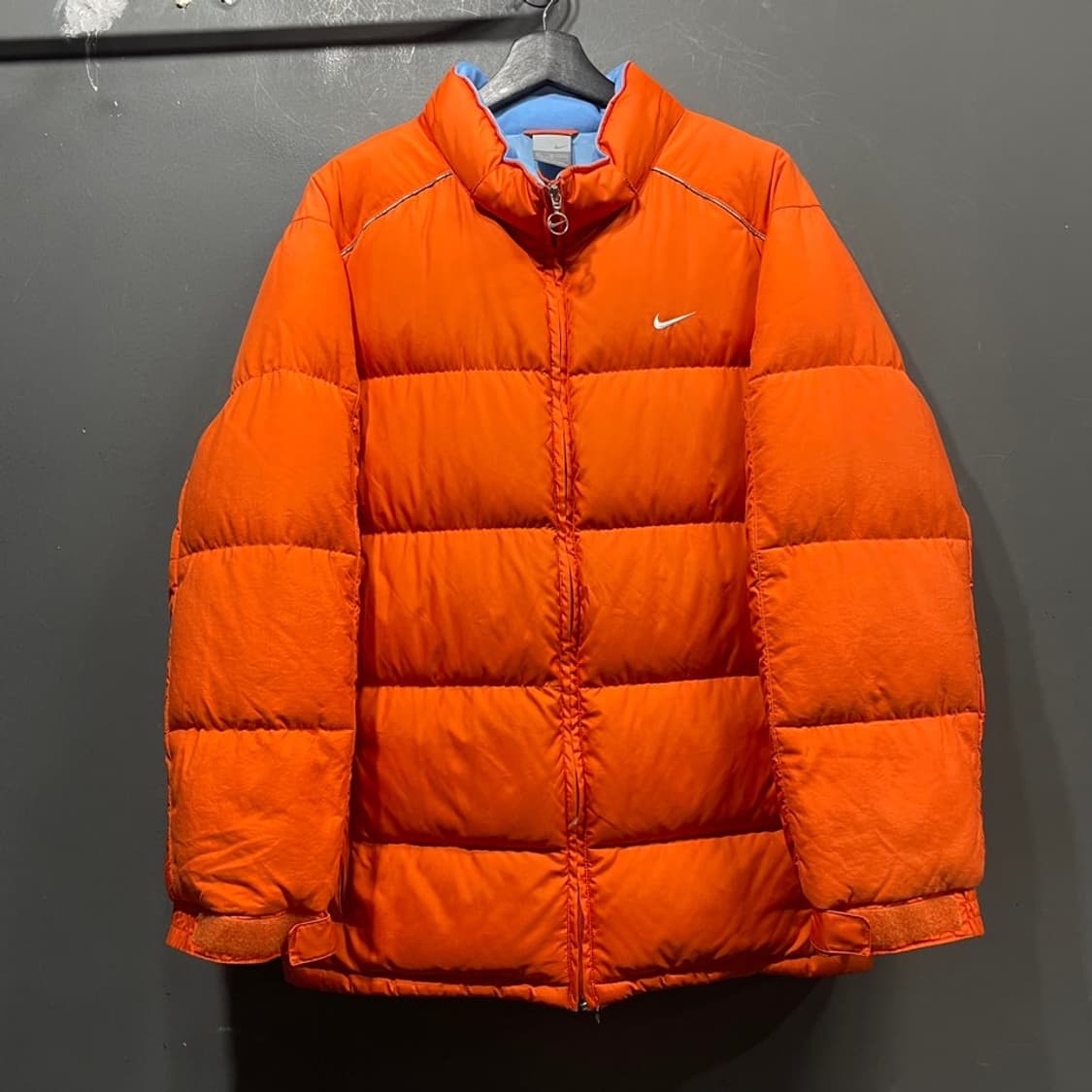 나이키 올드스쿨 빅로고 패딩 상품이미지2