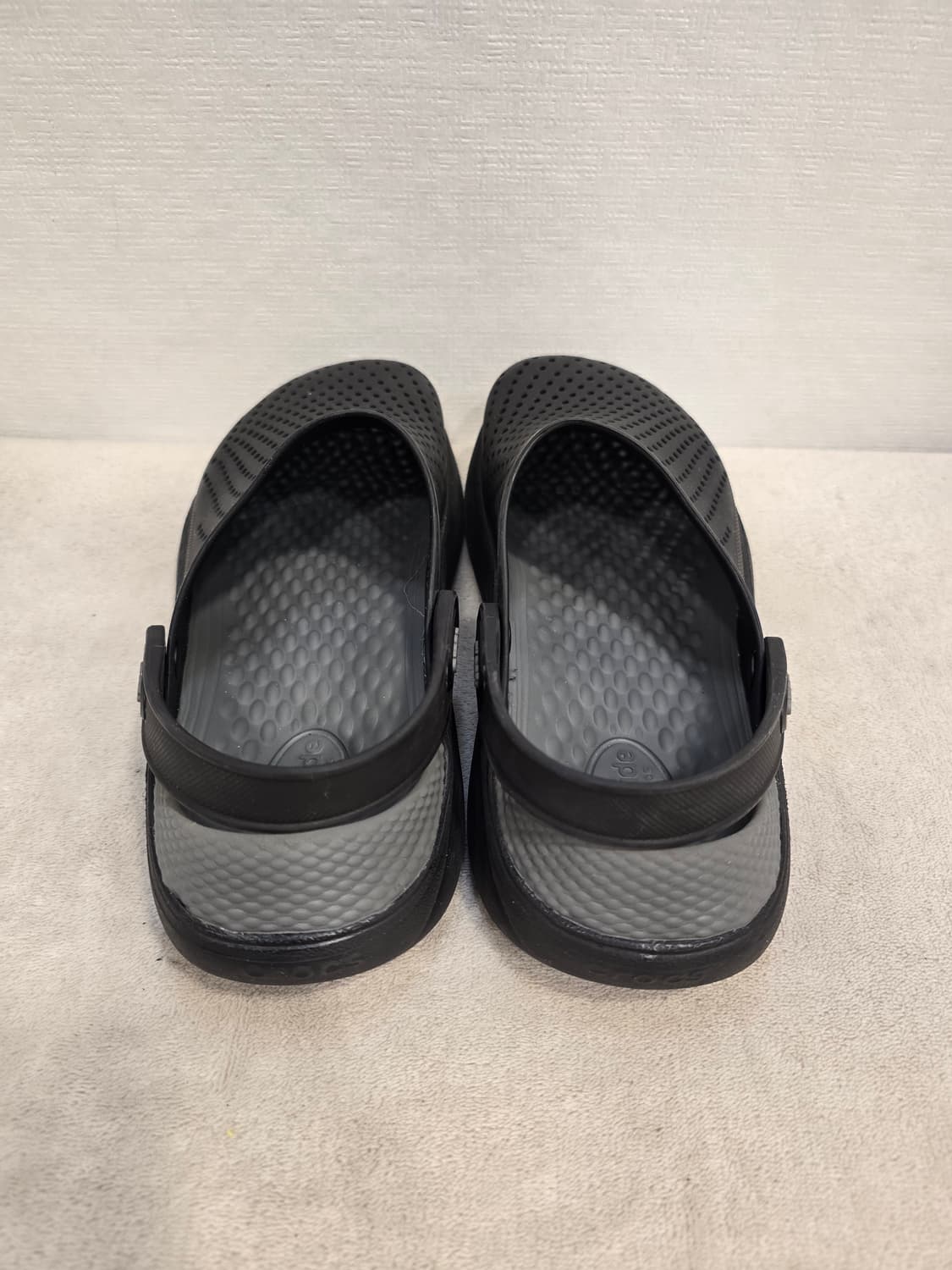 크록스 라이트라이드 클로그 블랙 샌들 슬리퍼 220~225 상품이미지4
