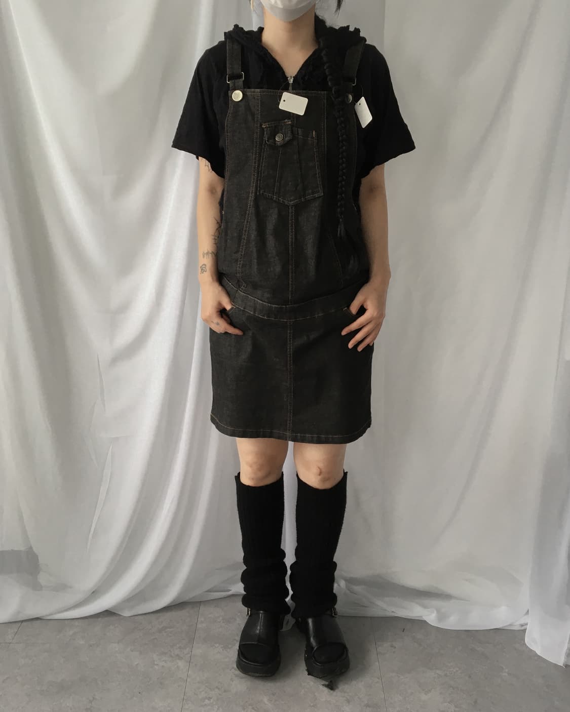Frill point half sleeve hood zip upFrill 상품이미지8