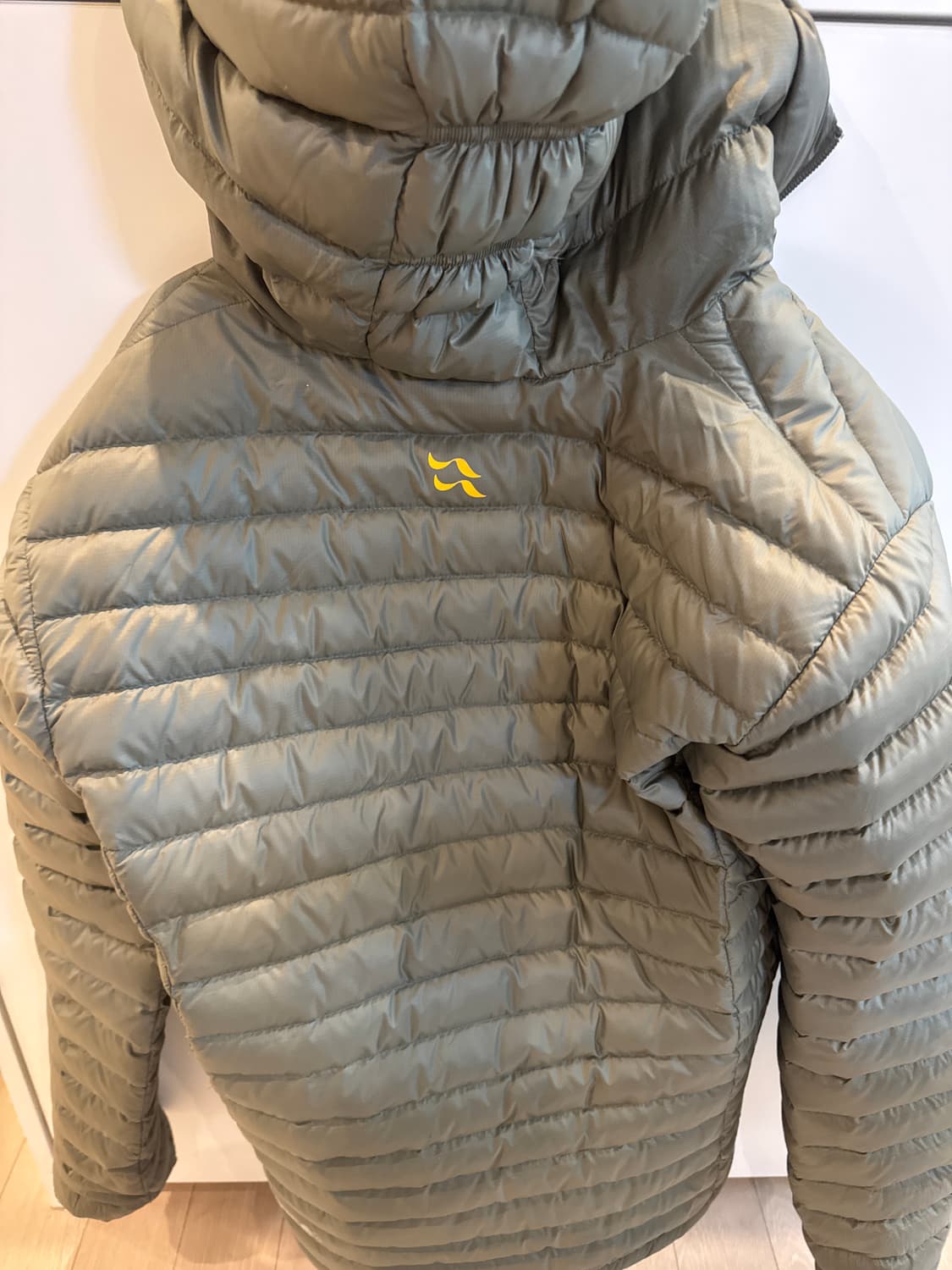 Rab Microlight Alpine Jacket Light Khaki 상품이미지3