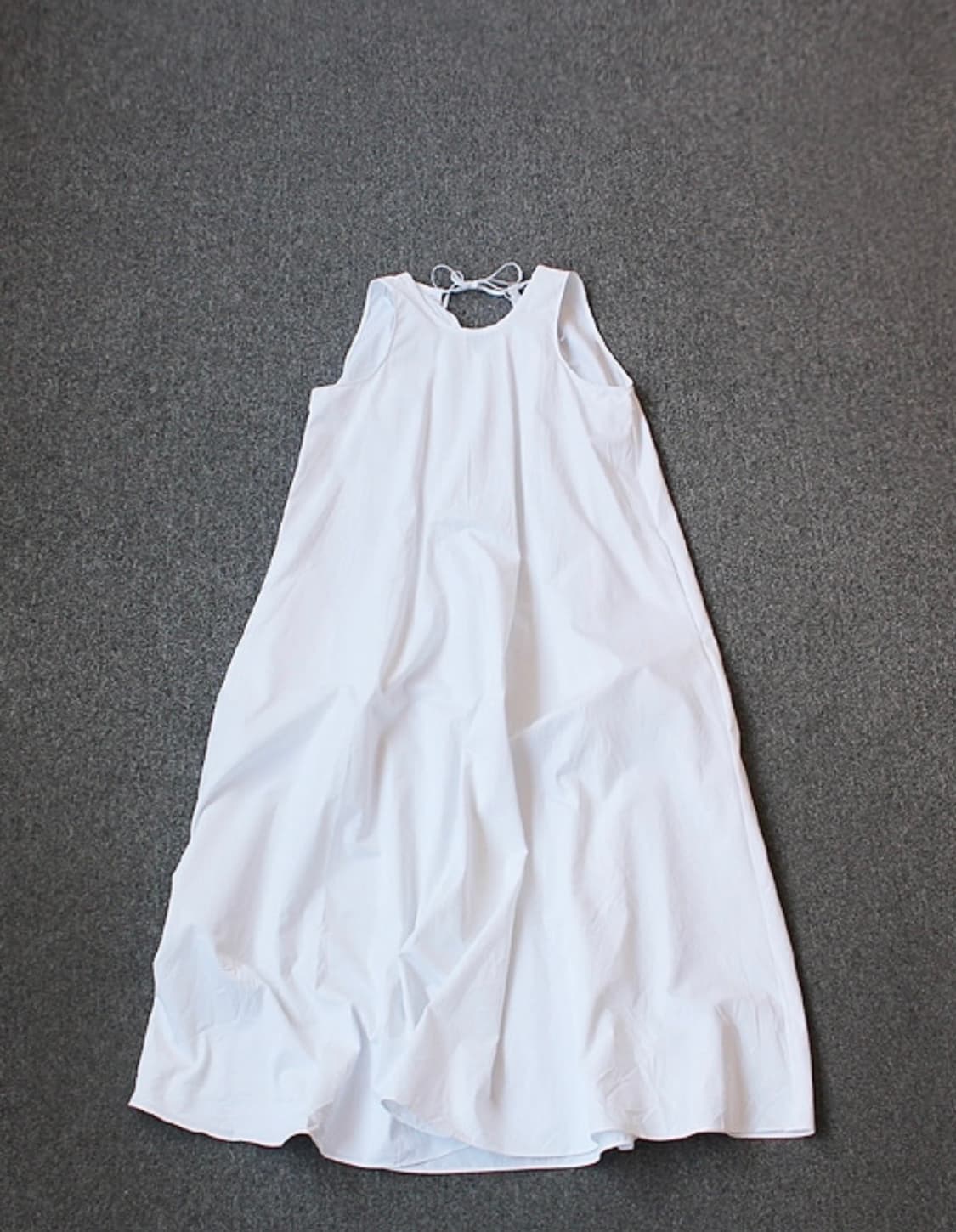 자라 화이트 민소매 롱 원피스 상품이미지1