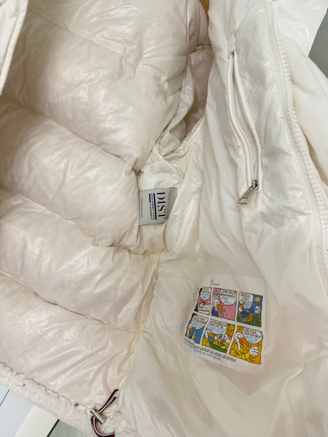 몽클레어 여성 숏패딩 어이보리 2사이즈 상품이미지8