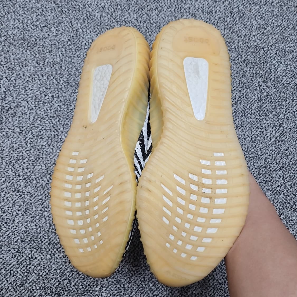 [285] 아디다스 이지부스트 350 V2 지브라 운동화 상품이미지5