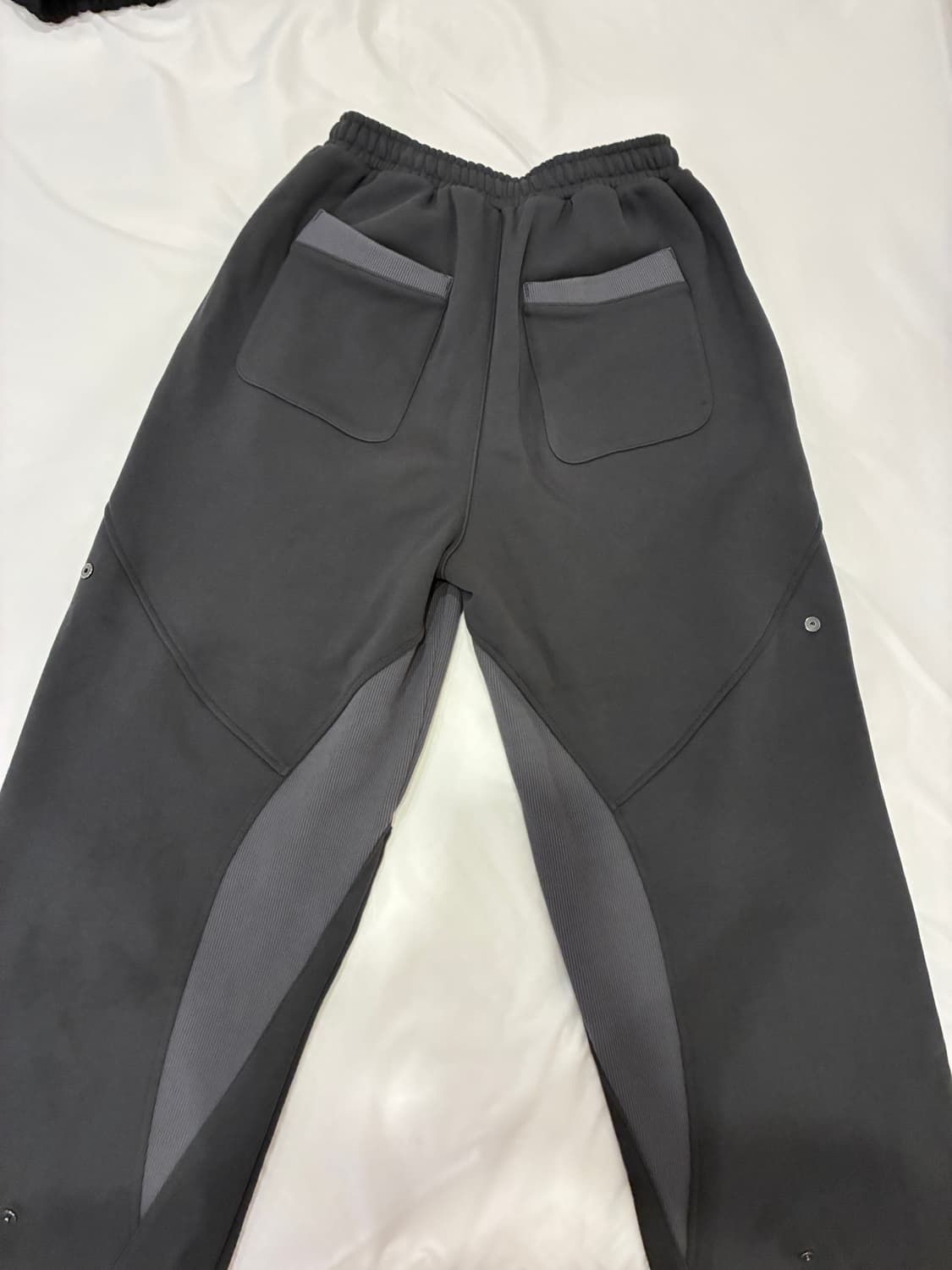 산산기어24ss 립 스웻팬츠 차콜 상품이미지8