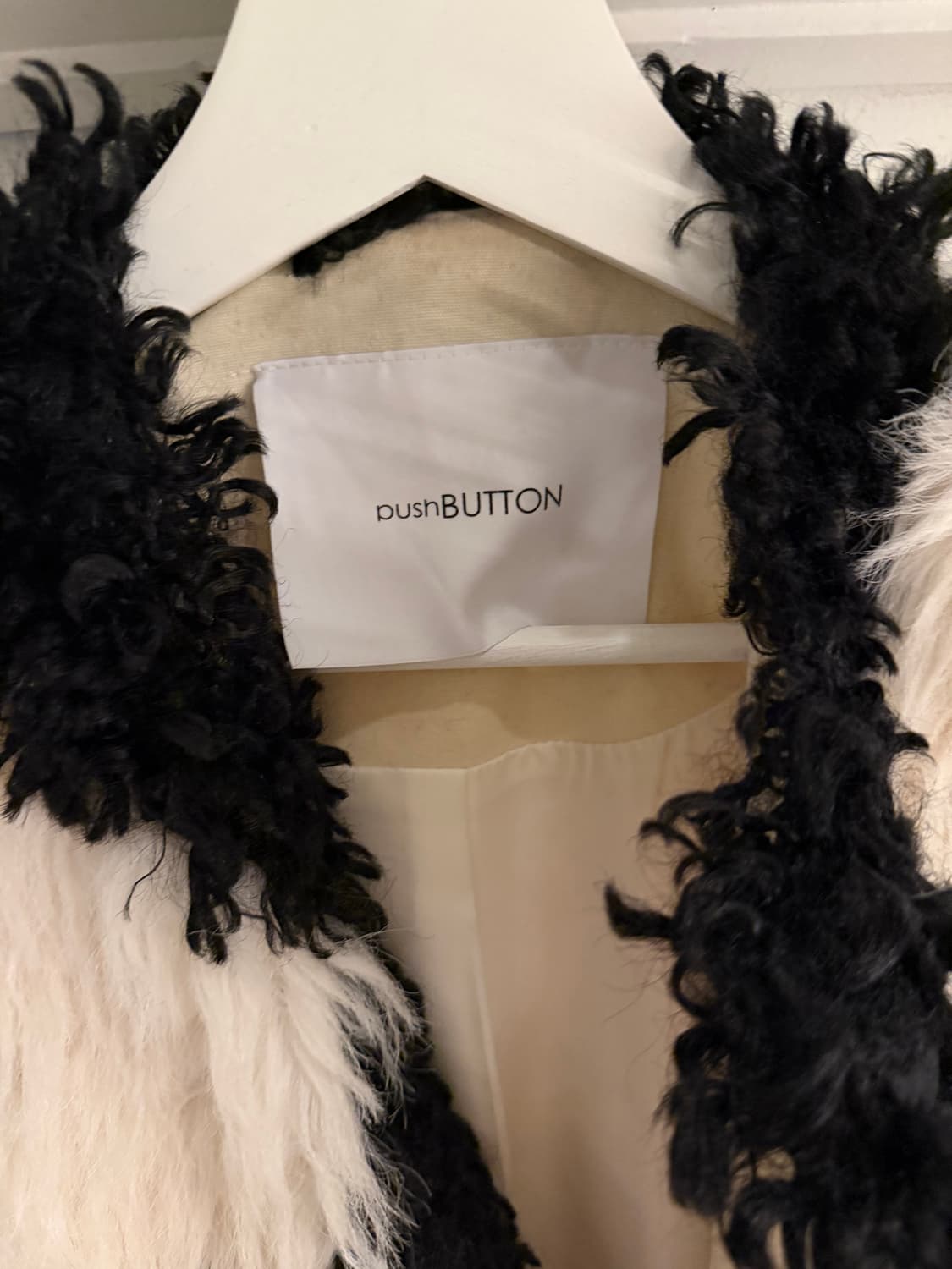 푸시버튼 Pushbutton 퍼 베스트 상품이미지5