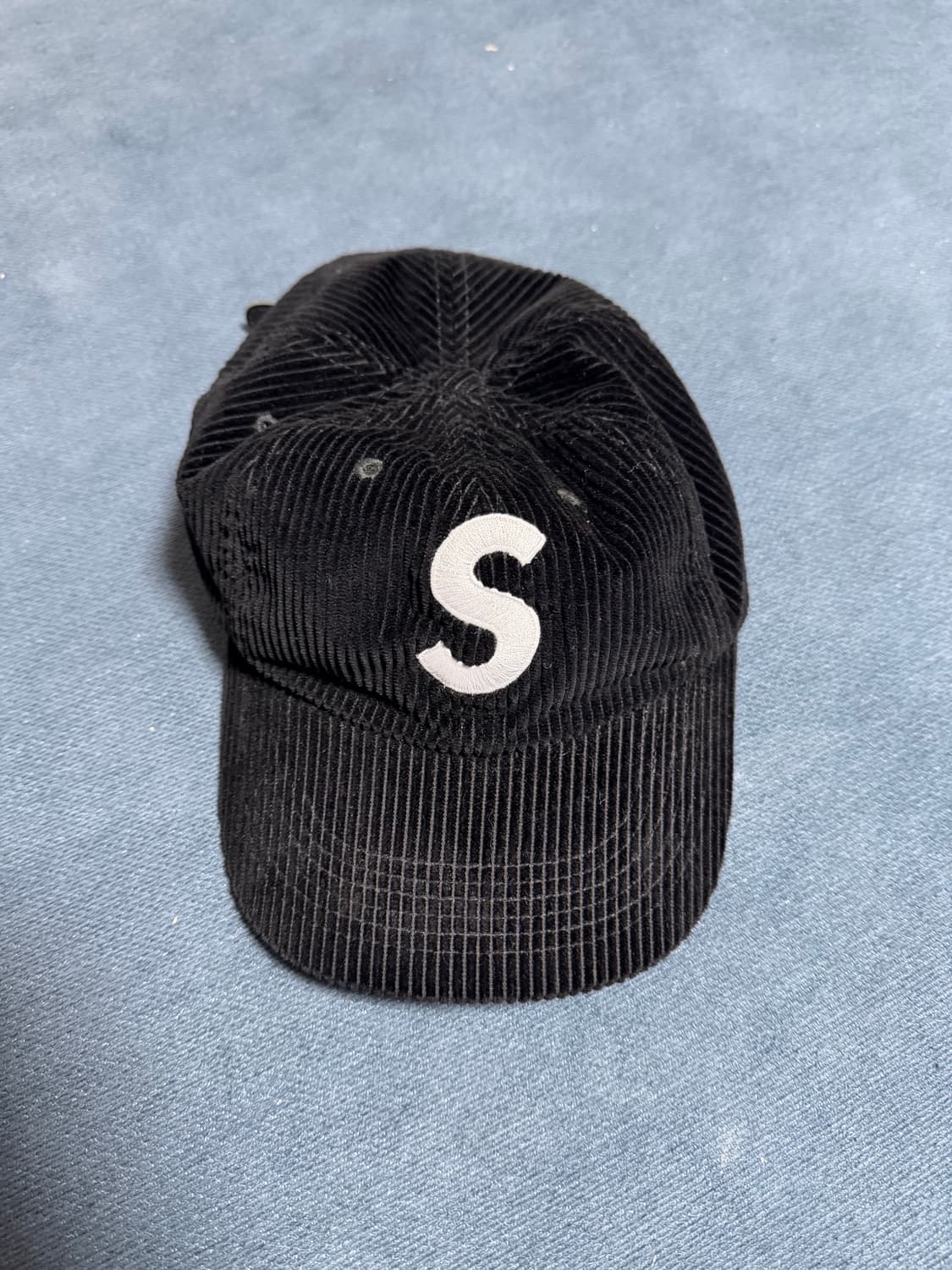 슈프림 코듀로이 S로고 6-패널 블랙-24Fw 상품이미지2