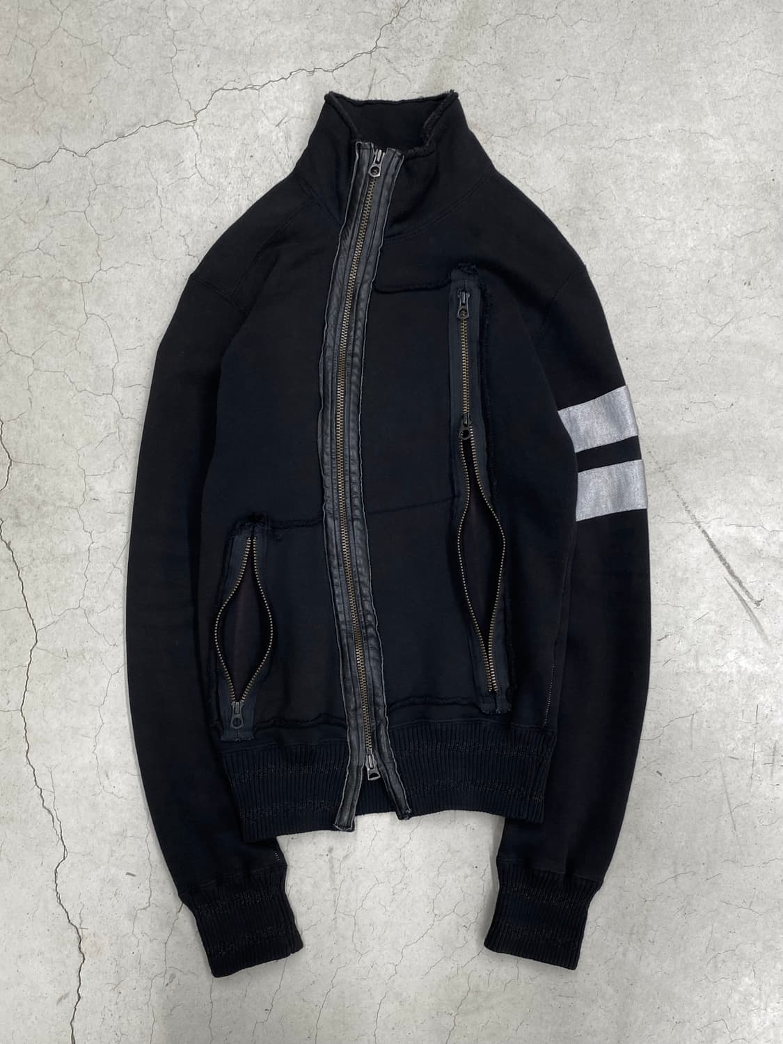 Francist_Mor.K.S. 디스트레스드 사선 집업 상품이미지3