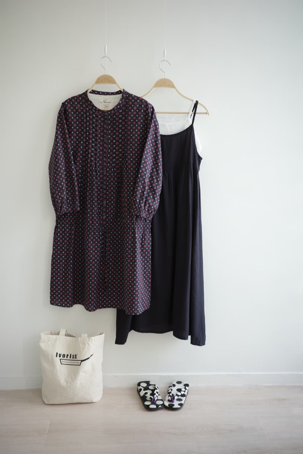 Niko and • 네이비 패턴 핀턱 아사코튼 원피스 상품이미지9