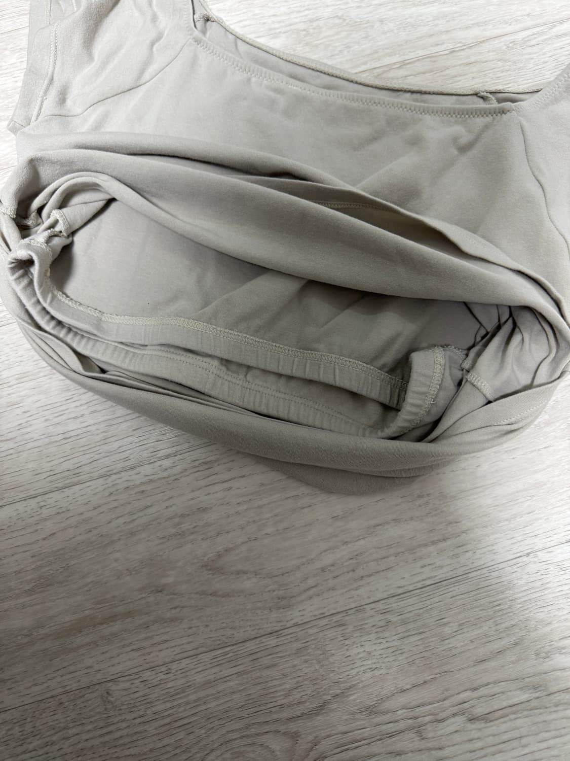 무브웜 딥 유넥 티 샌드그레이 상품이미지4