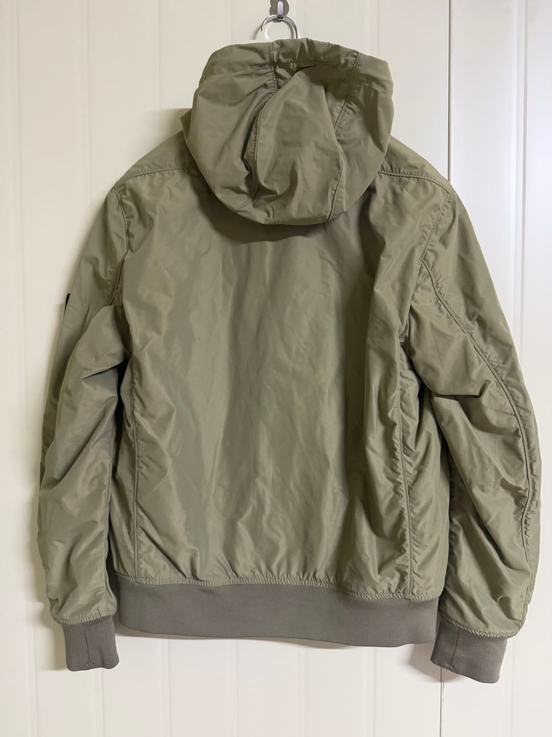 스톤아일랜드 마이크로 랩스 바람막이 자켓 L 상품이미지2