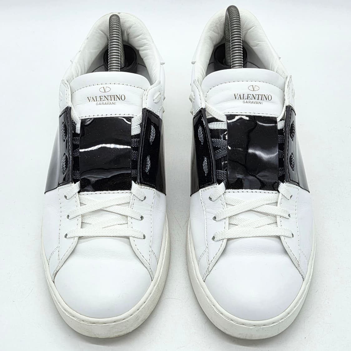  발렌티노 우먼스 히든 락스터드 스니커즈 흰/검 (41 1/2)   상품이미지4