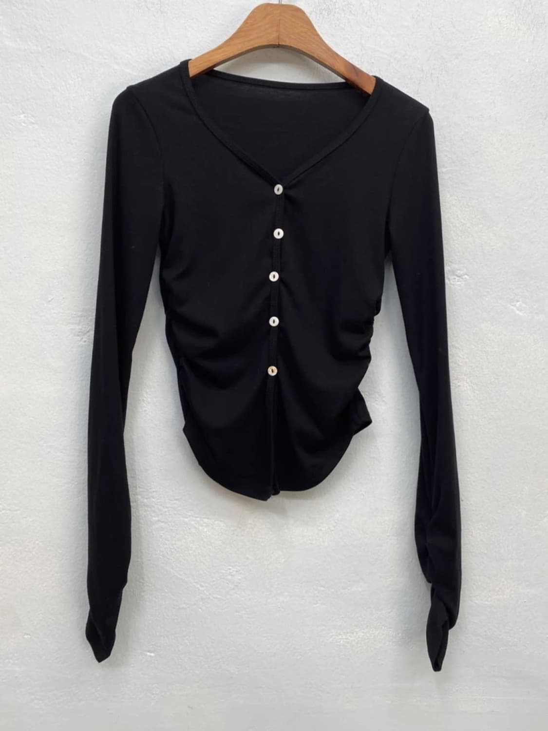 Black shirring point cardigan 상품이미지2