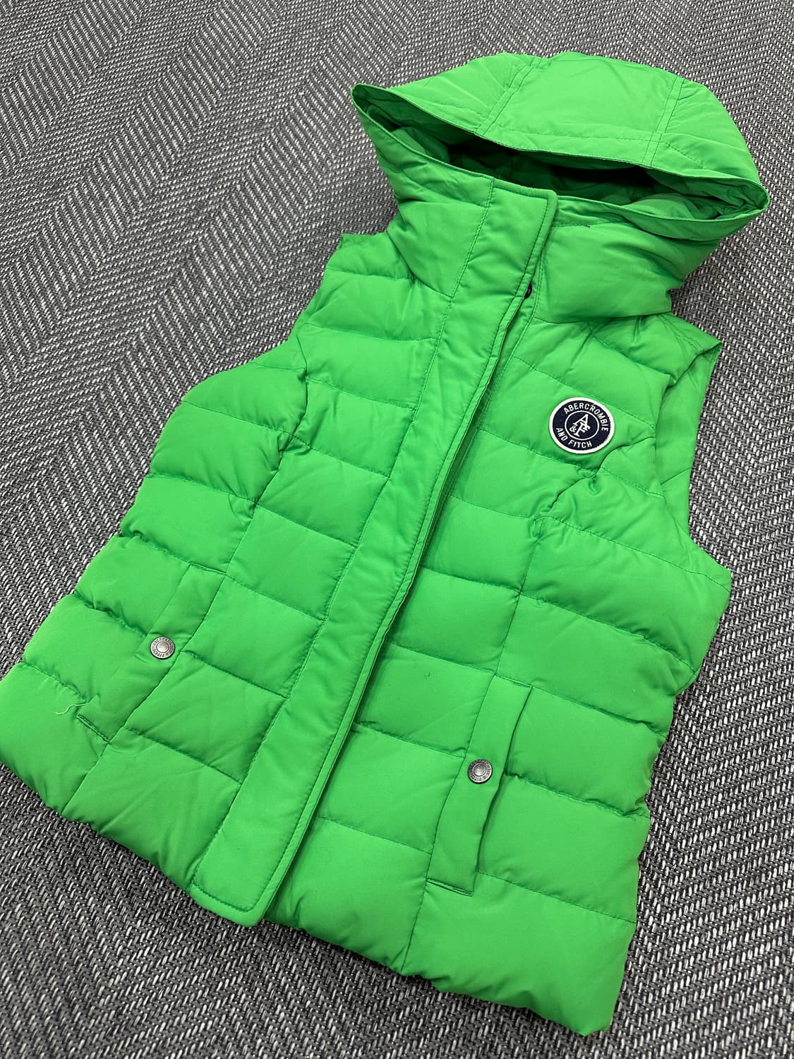 아베크롬비 조끼 패딩m 상품이미지2