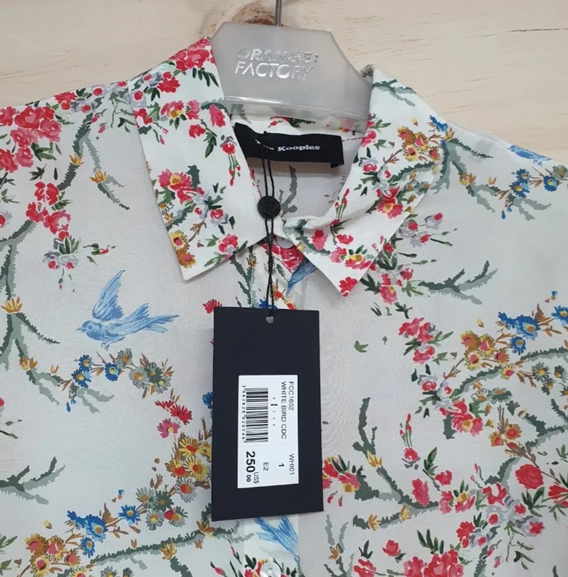 754)더쿠플스 새문양 블라우스 상품이미지3