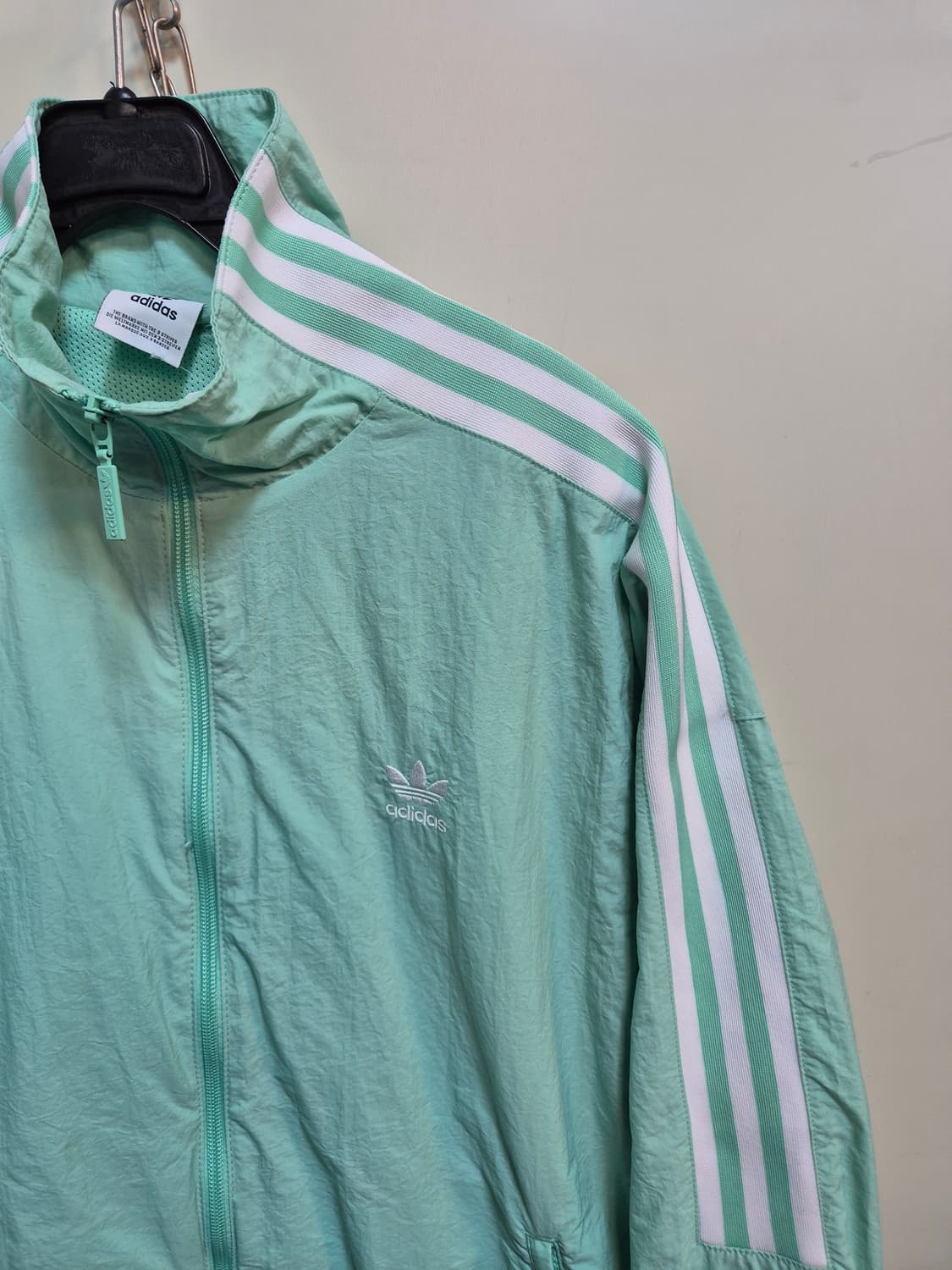 아디다스 민트 바람막이 상품이미지2