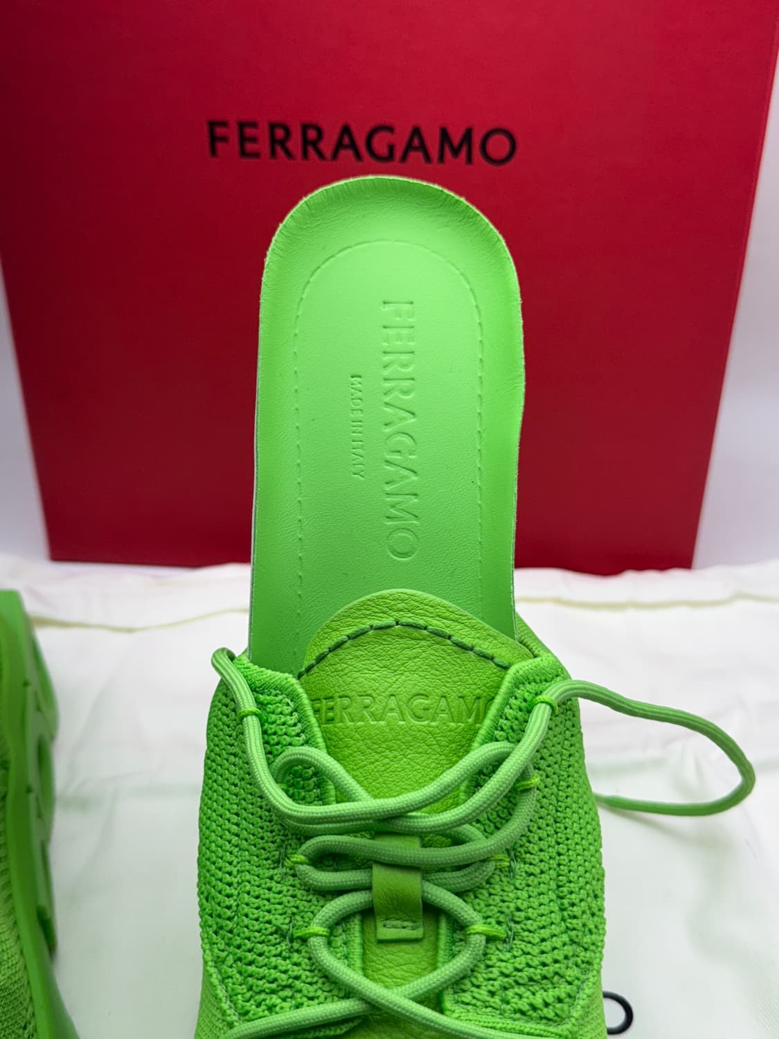 정품)페라가모 스니커즈 상품이미지8