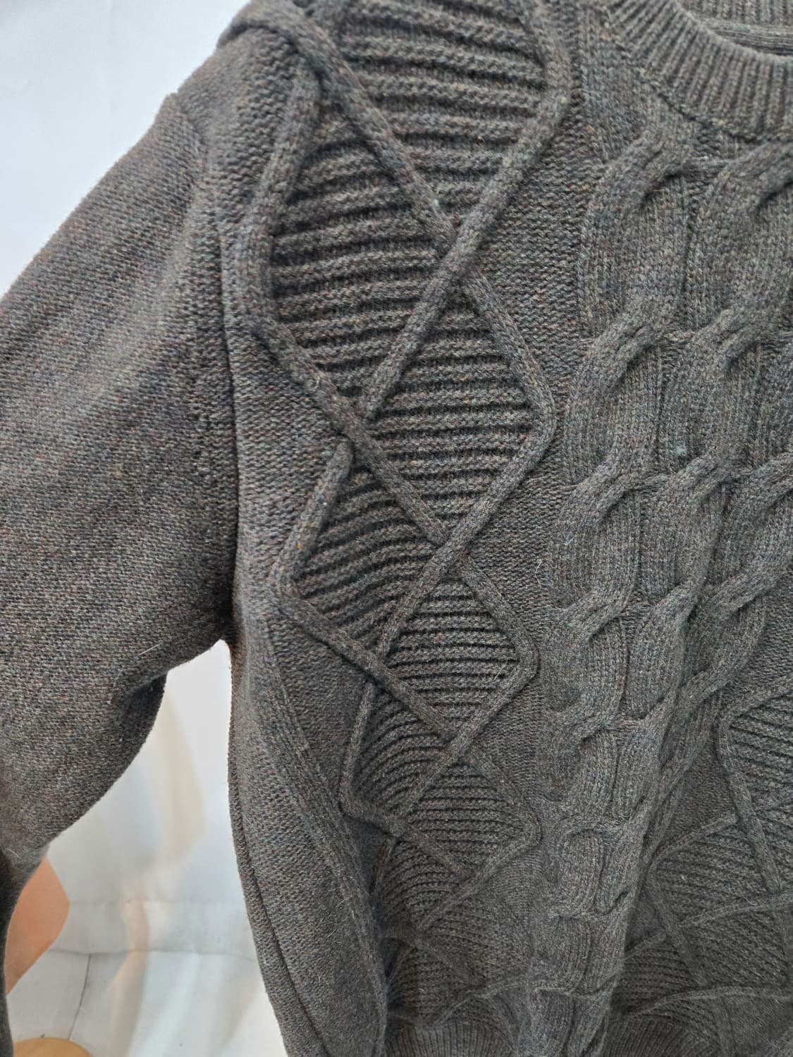  바버 꽈베기 패턴니트 상품이미지2