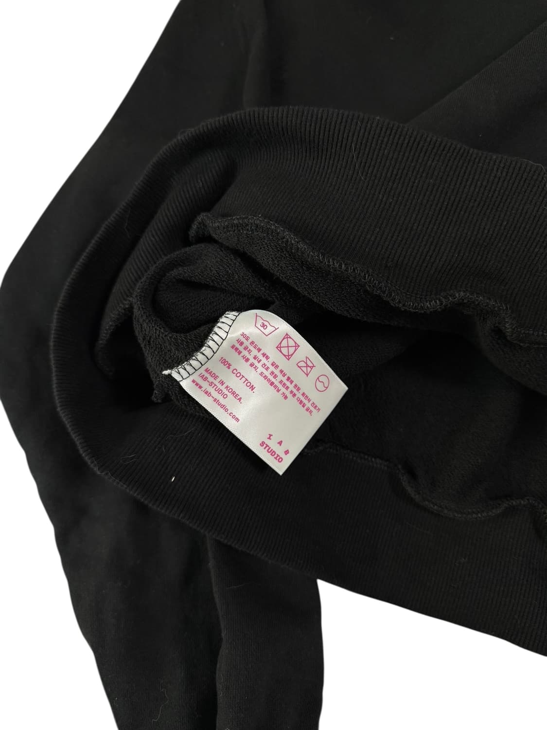 아이앱스튜디오 블랙 후드티 상품이미지9