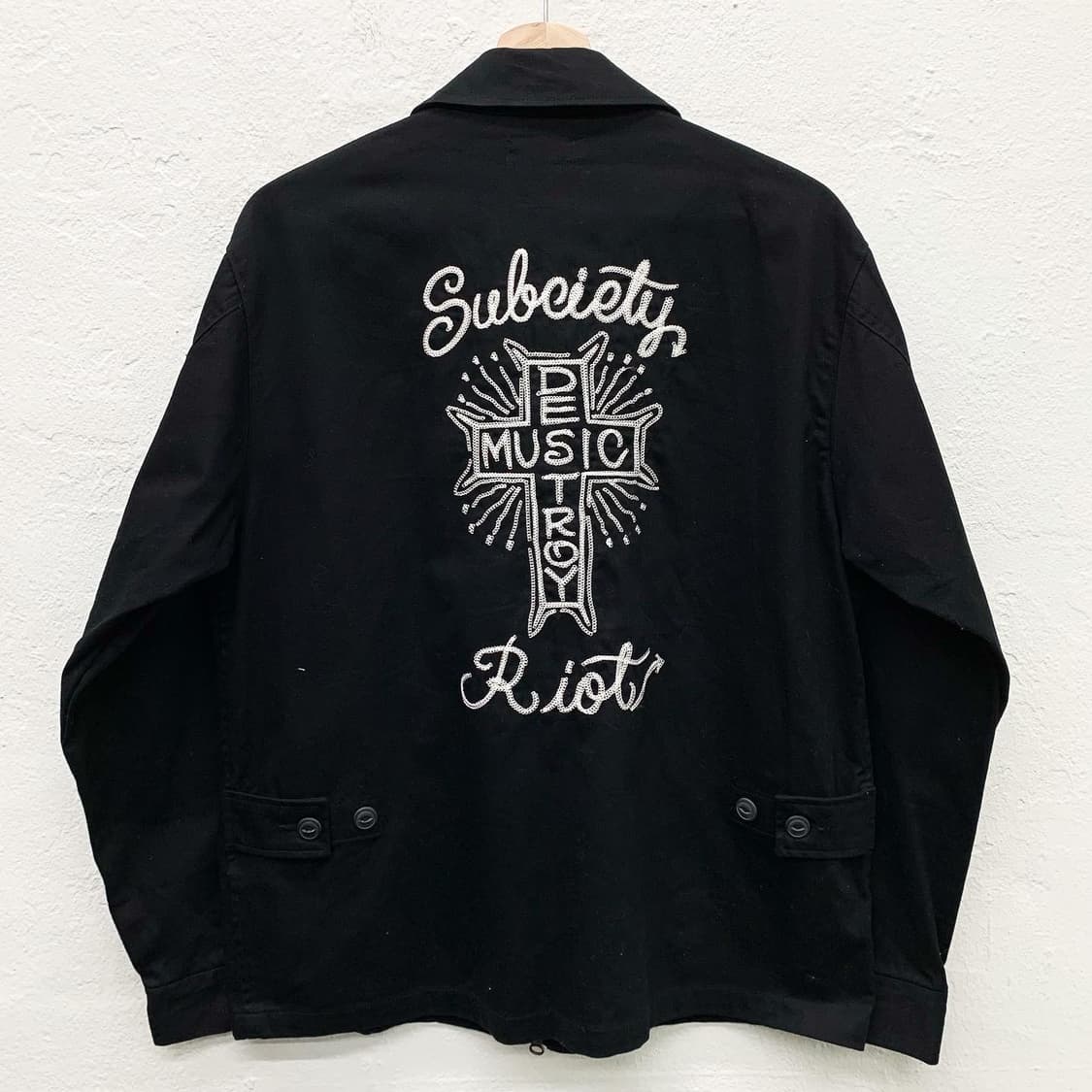 서브사이어티 블랙 레터링 십자가 자수 워크 자켓 상품이미지6