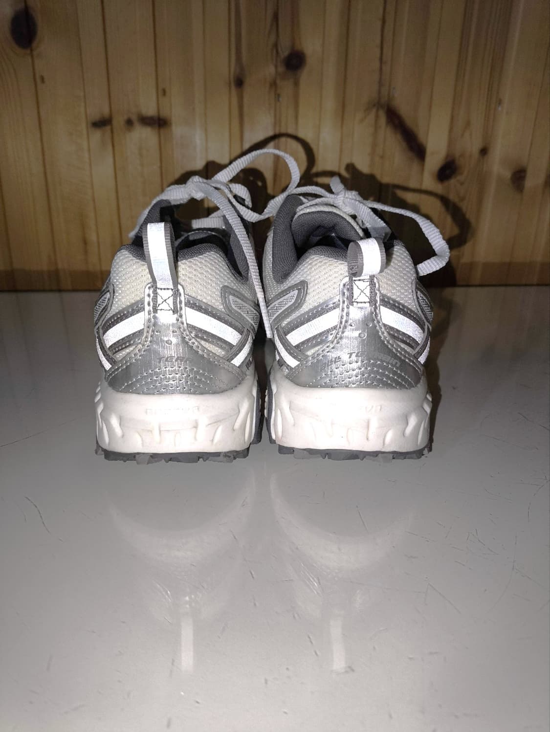 255mm 2E 뉴발란스 410 실버 러닝화 트레일 상품이미지7