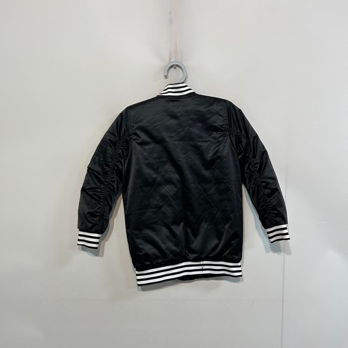 아디다스 키즈 겨울 자켓 130 상품이미지3