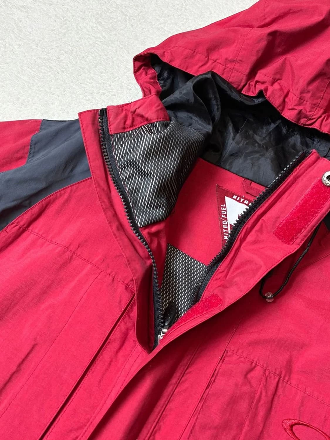 오클리 00's 소프트웨어 고프코어 윈드 자켓 PN6725 상품이미지3