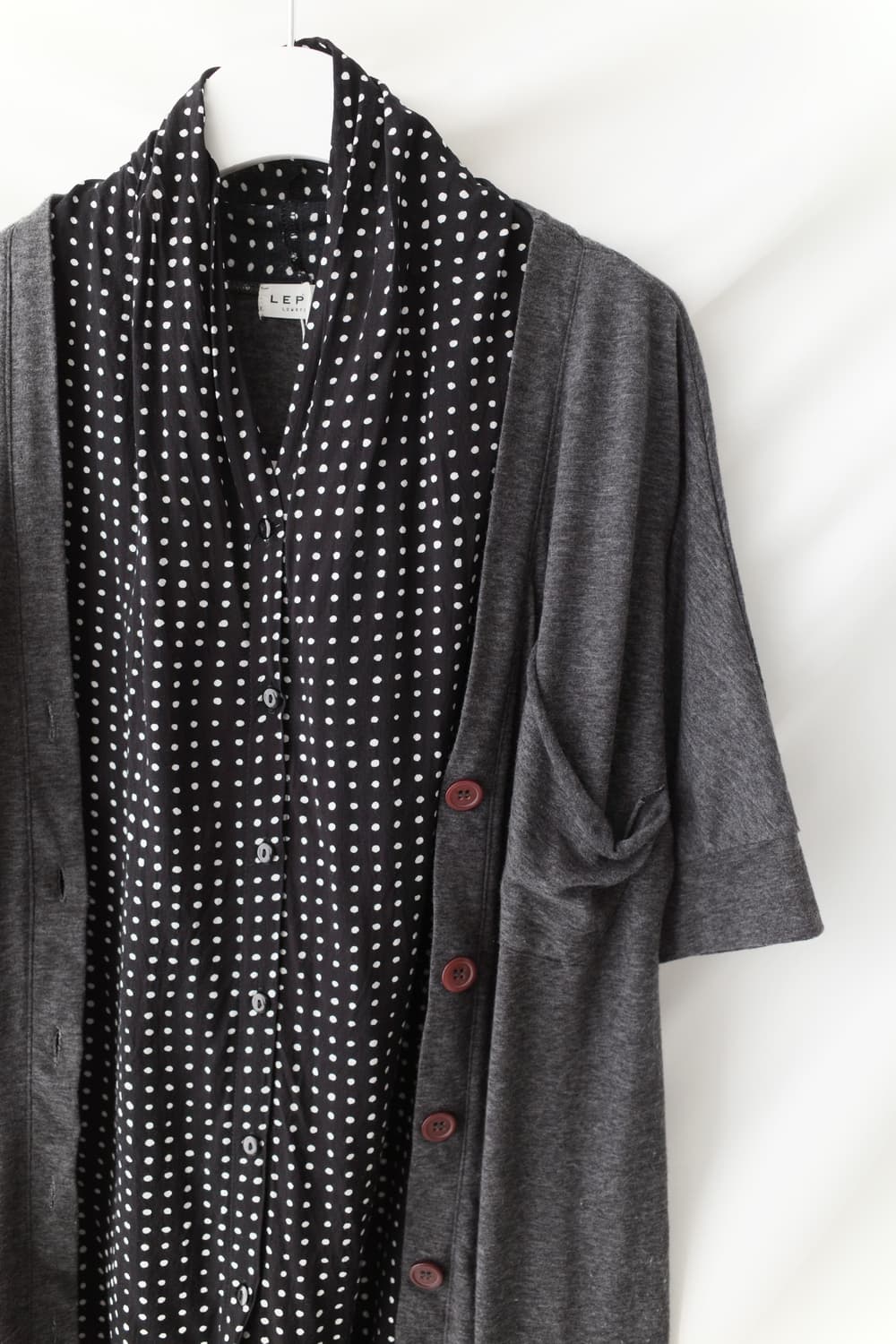 dot layered half cardigun 상품이미지3