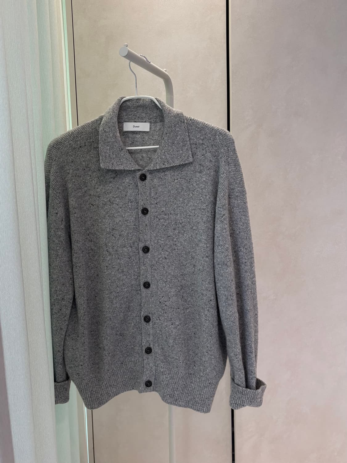 던스트 니트 가디건 멜란지 그레이 ML 상품이미지1