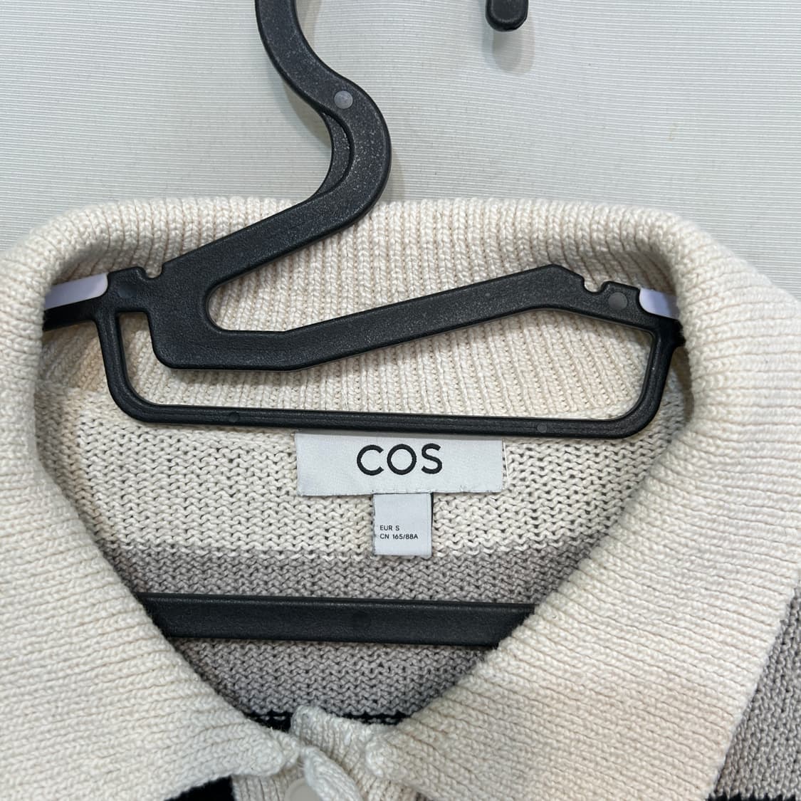 코스 반팔 카라 니트 상품이미지2