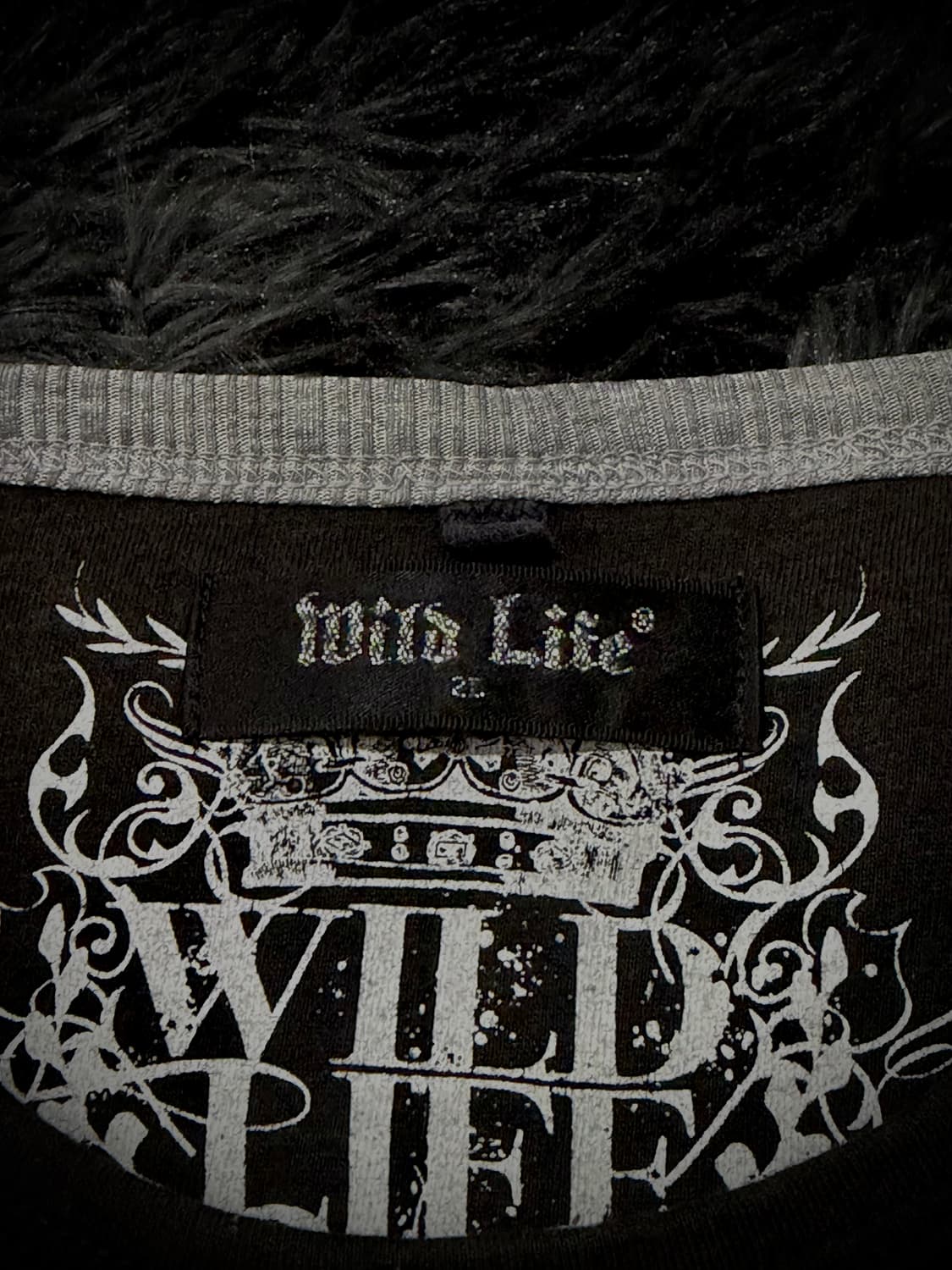 Wild Life 글리터 고딕 레터링 스컬 프린트 그레이 롱슬  상품이미지9
