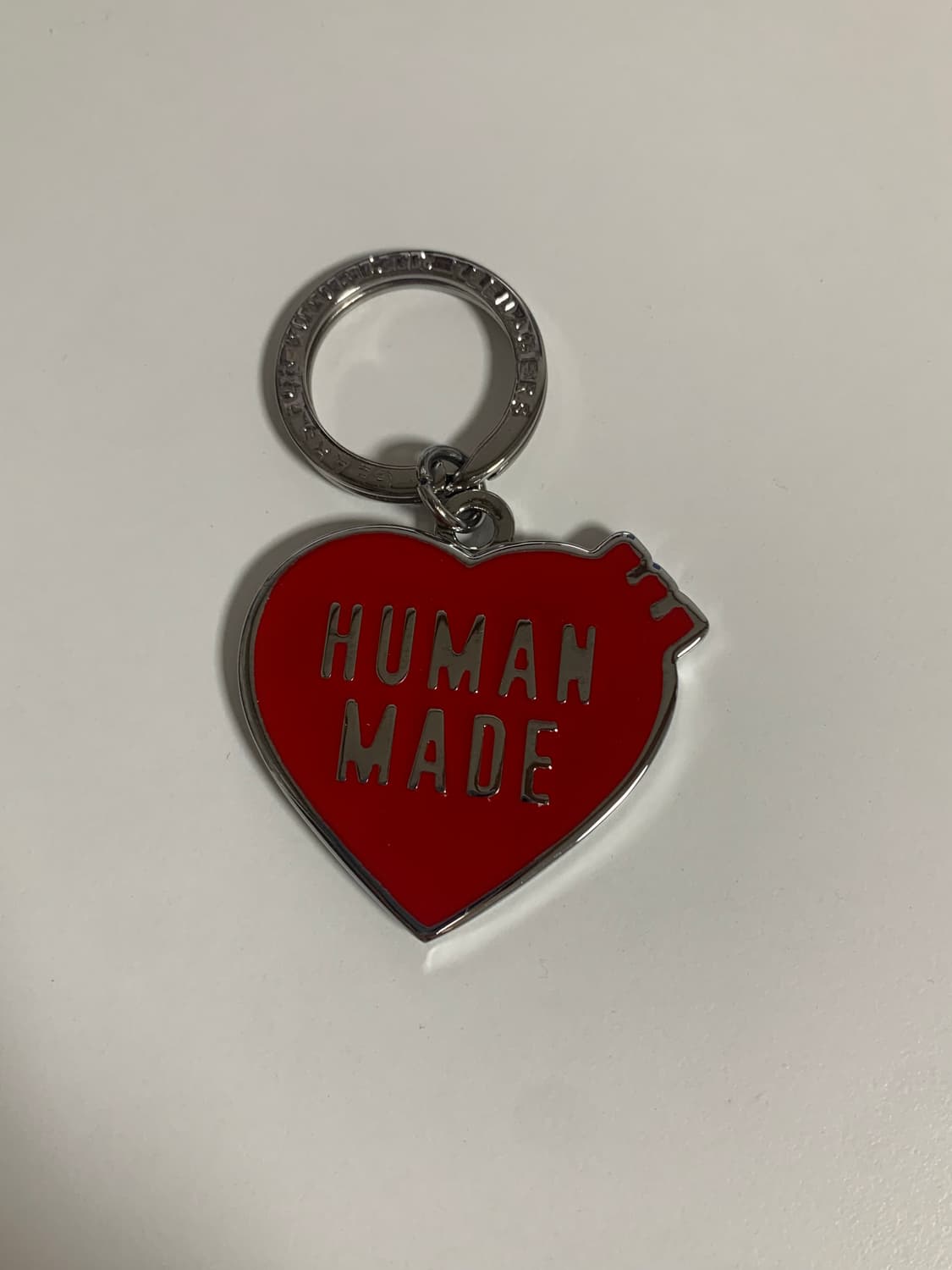 휴먼 메이드 x 베르디 걸스 돈 크라이 키링 레드 상품이미지2
