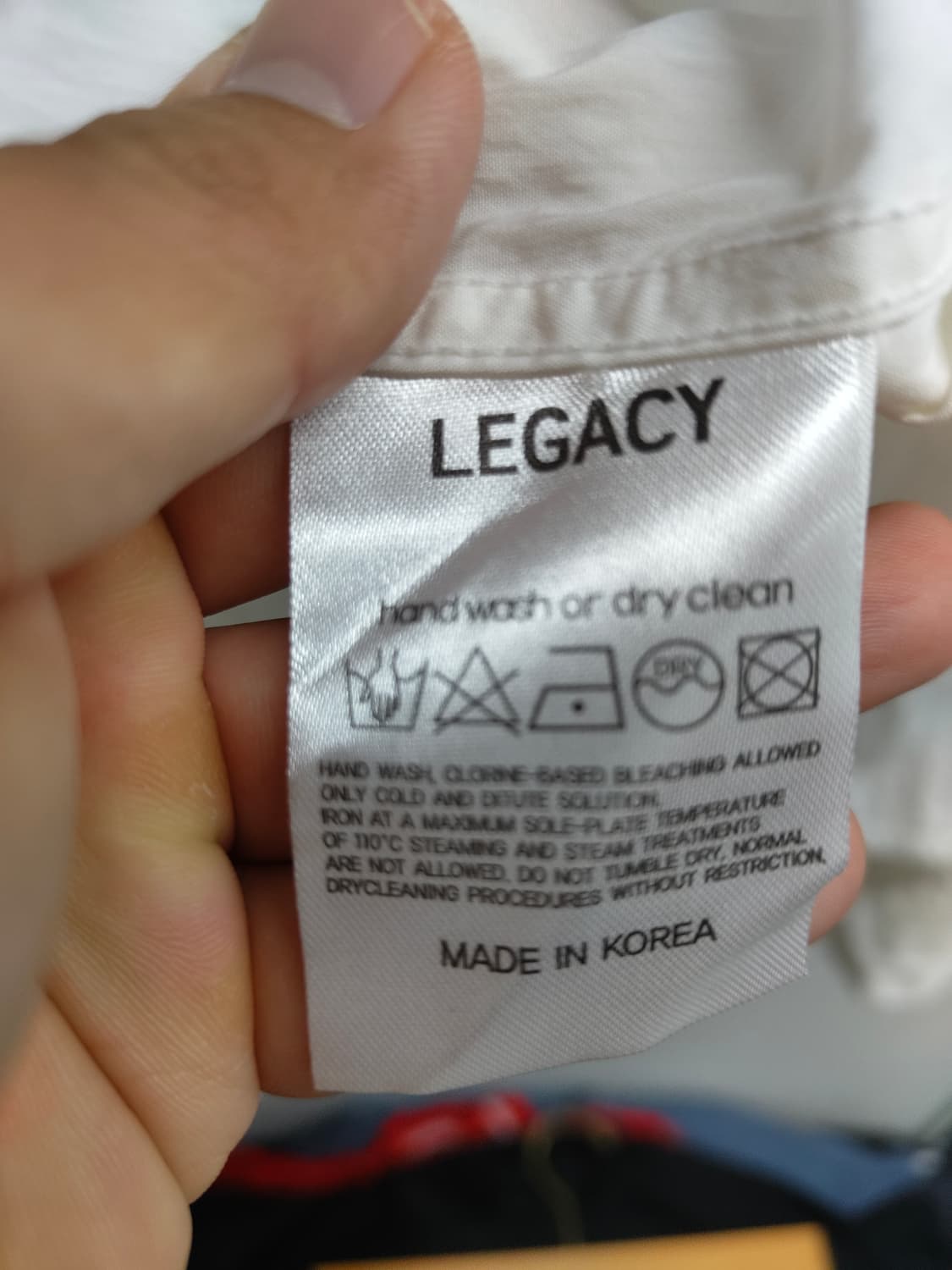 105) LEGACY 화이트 셔츠 팝니다 상품이미지4