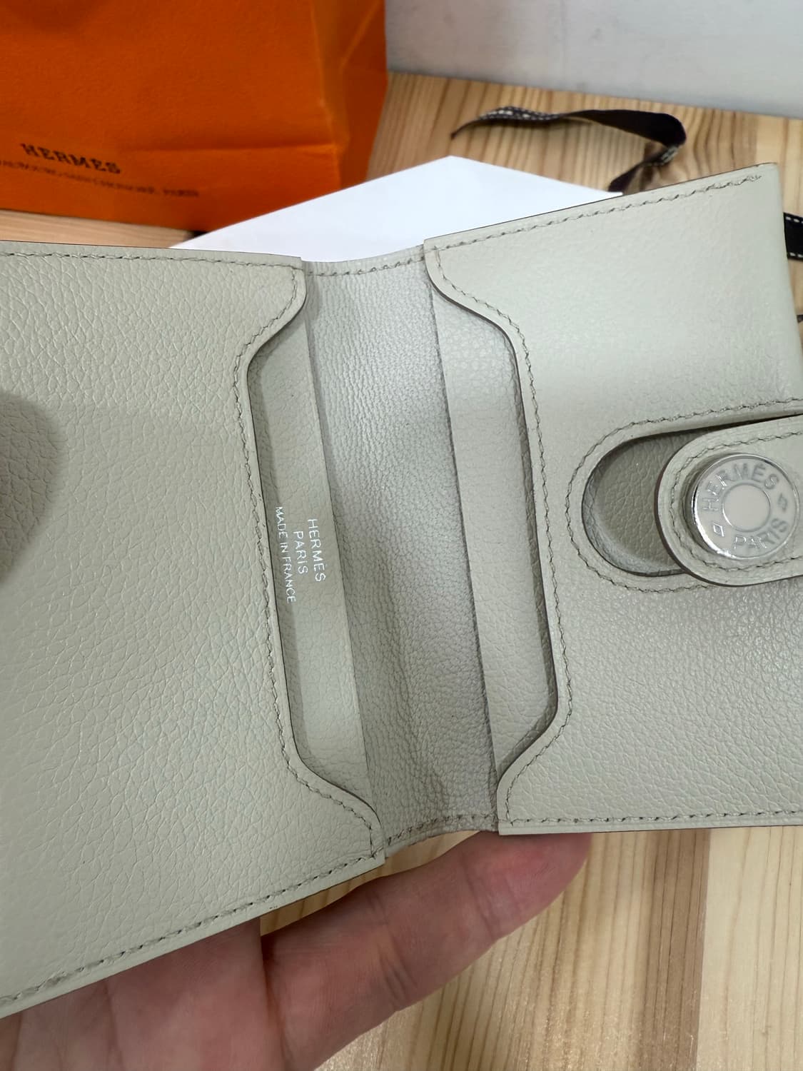 에르메스 RMS 카드 지갑 에버컬러 베통색  상태 9.9999/10  하 상품이미지6