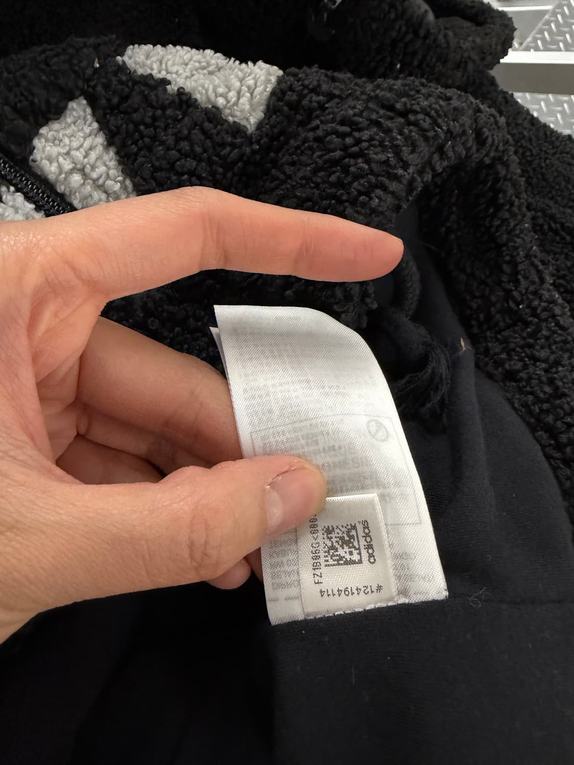 Adidas fleece heavy jacket XL 상품이미지8